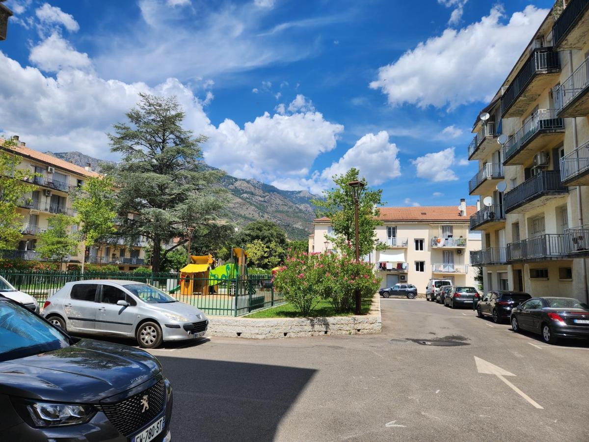 Agreable Appartement F3 Climatise Корт Экстерьер фото